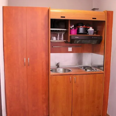 Apanema Apartment *
