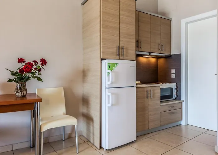 Apanema * Вивари