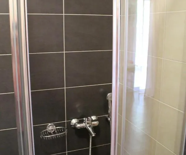 Apanema * Вивари