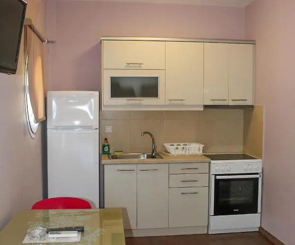 Apanema * Вивари